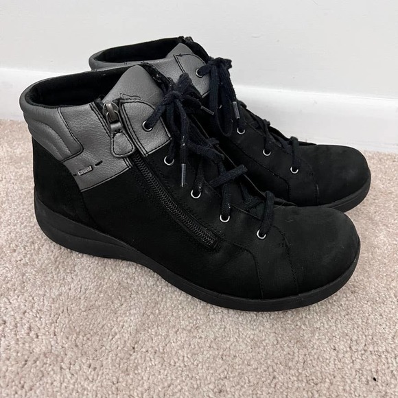 Aravon Rev Stridarc Waterproof Low Boots Women 10